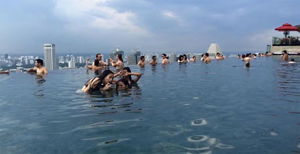 1000factsru-Singapore-32
